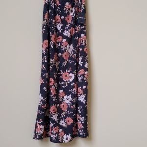 NWT Forever 21 Floral Maxi Skirt